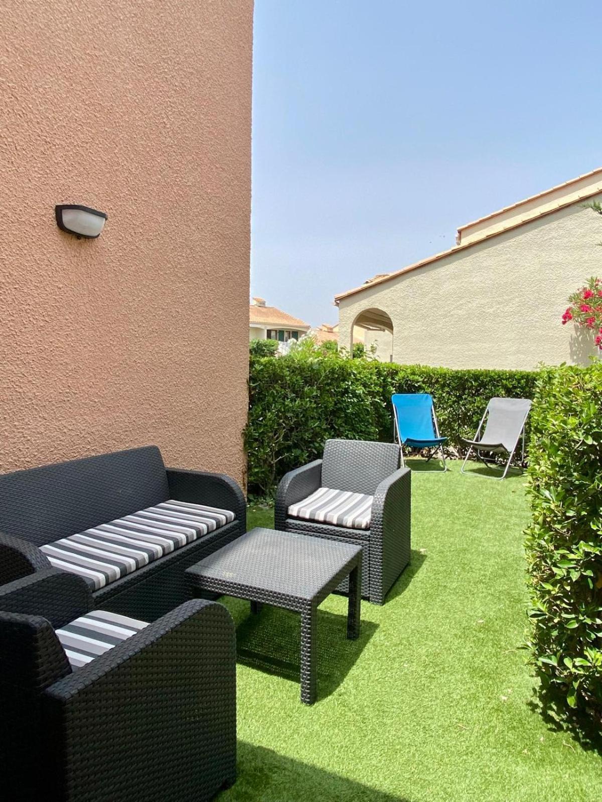 Superbe Appartement T2 En Residence Avec Piscine Saint-Cyprien  Εξωτερικό φωτογραφία